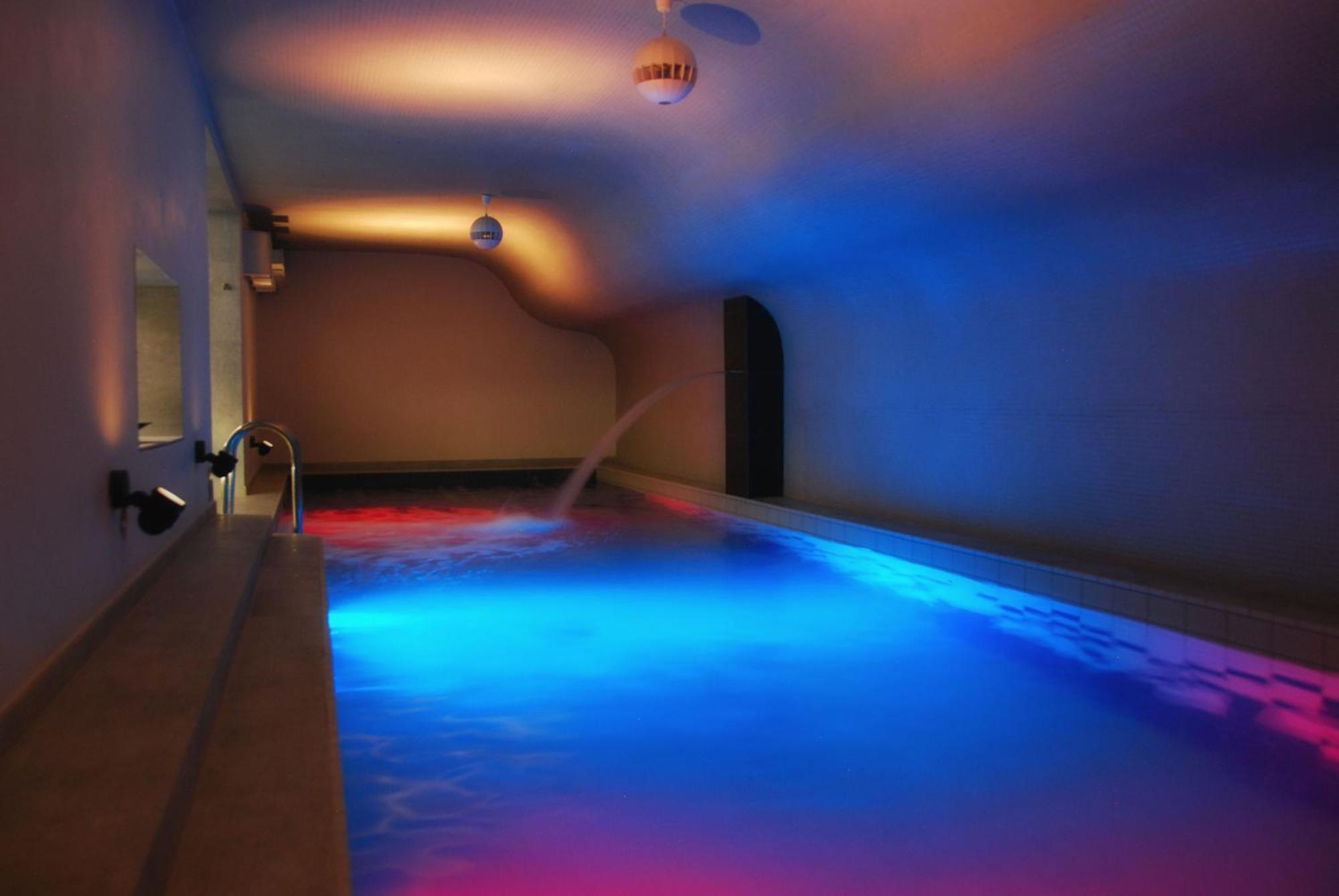 Hotel Fado Spa & Restaurant Свідниця Екстер'єр фото